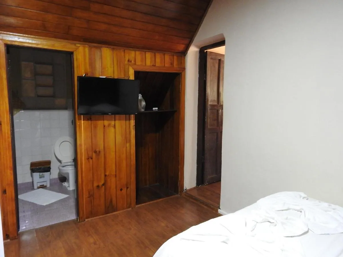 Hotel Britania Campos do Jordão